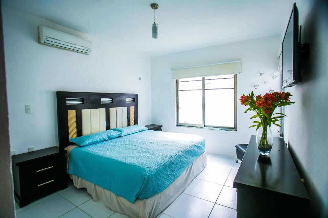 Holiday home Casa Moderna En Segura Residencial Hacienda Chetumal Villa